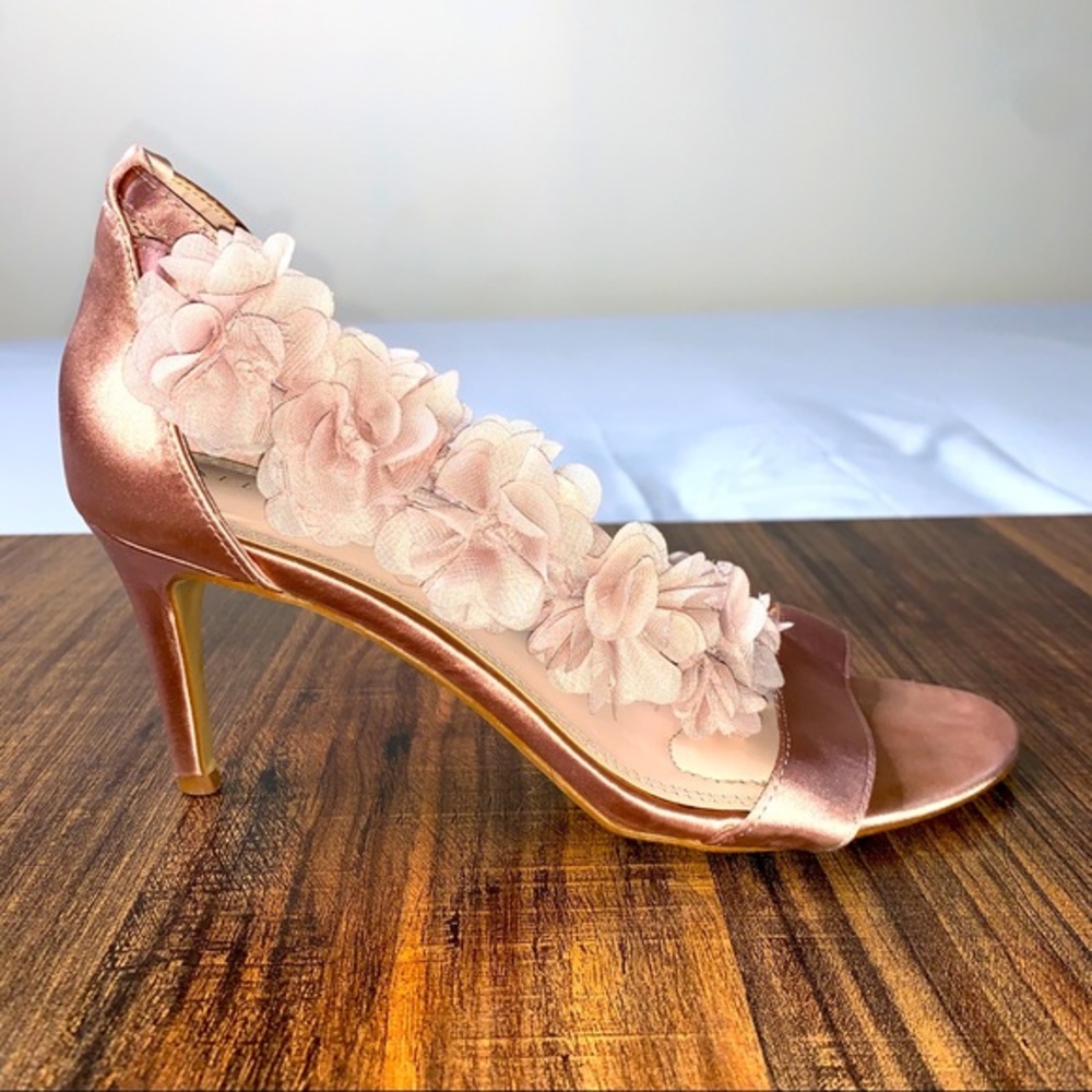 Women’s Kelly & Katie heels